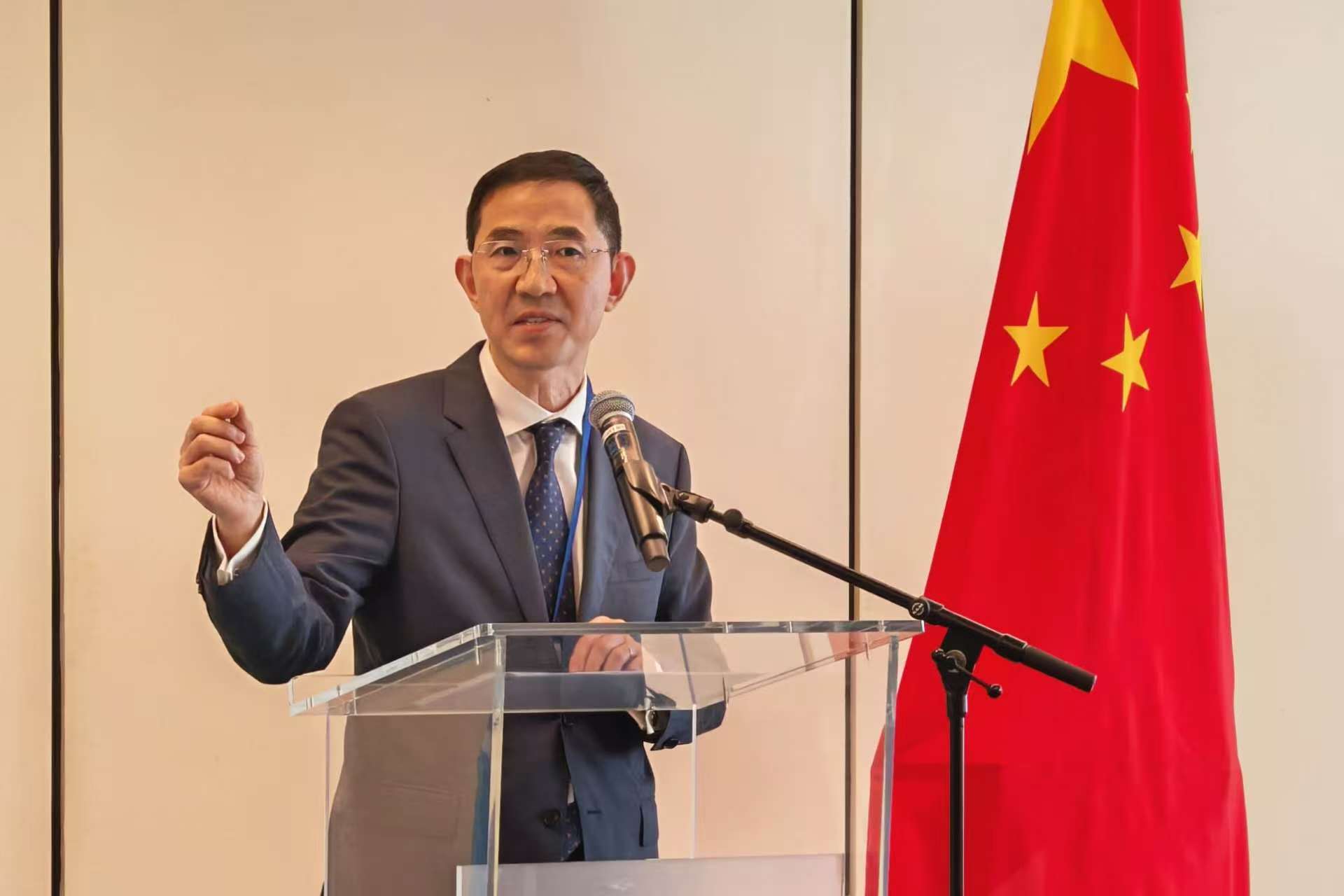 维也纳推介会-孙主任介绍