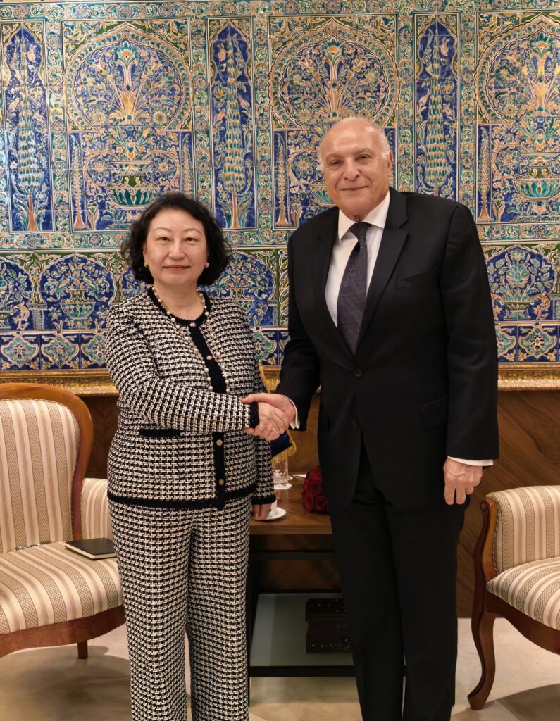 Secretary-General Prof. Teresa Cheng Meets with Foreign Minister of Algeria