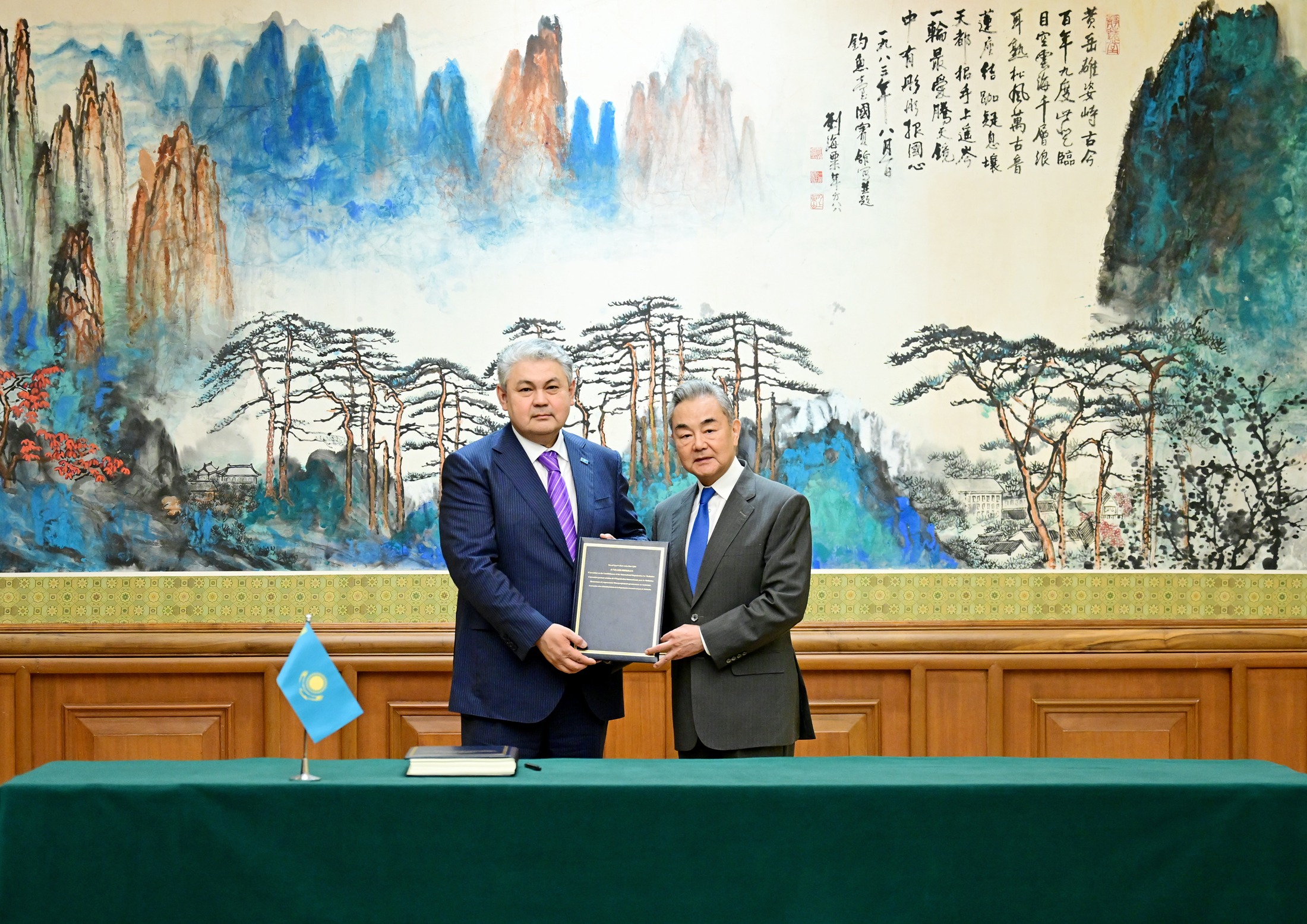 photo-Kazakhstan signs Convention