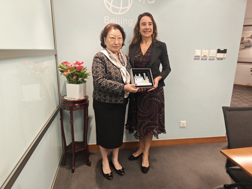 Secretary-General Prof. Teresa Cheng Meets with Director for China, Mongolia and Korea of World Bank
