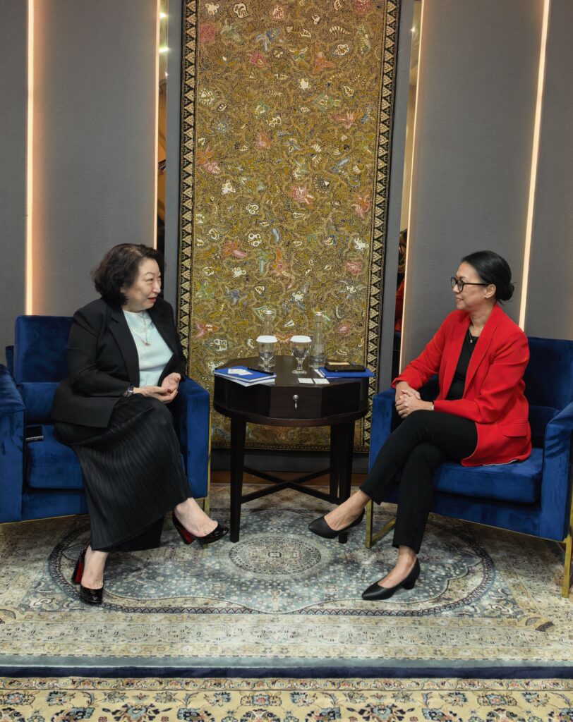 Secretary-General Prof. Teresa Cheng Visits Ministry of Foreign Affairs of Indonesia